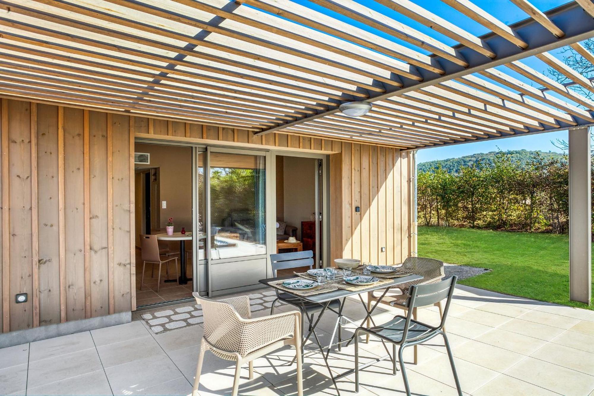 La Plaine Aux Etoiles - Maison Individuelle Avec Piscine Balneo Privative Et Jardin 多姆 外观 照片